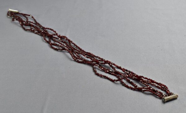 collana granati